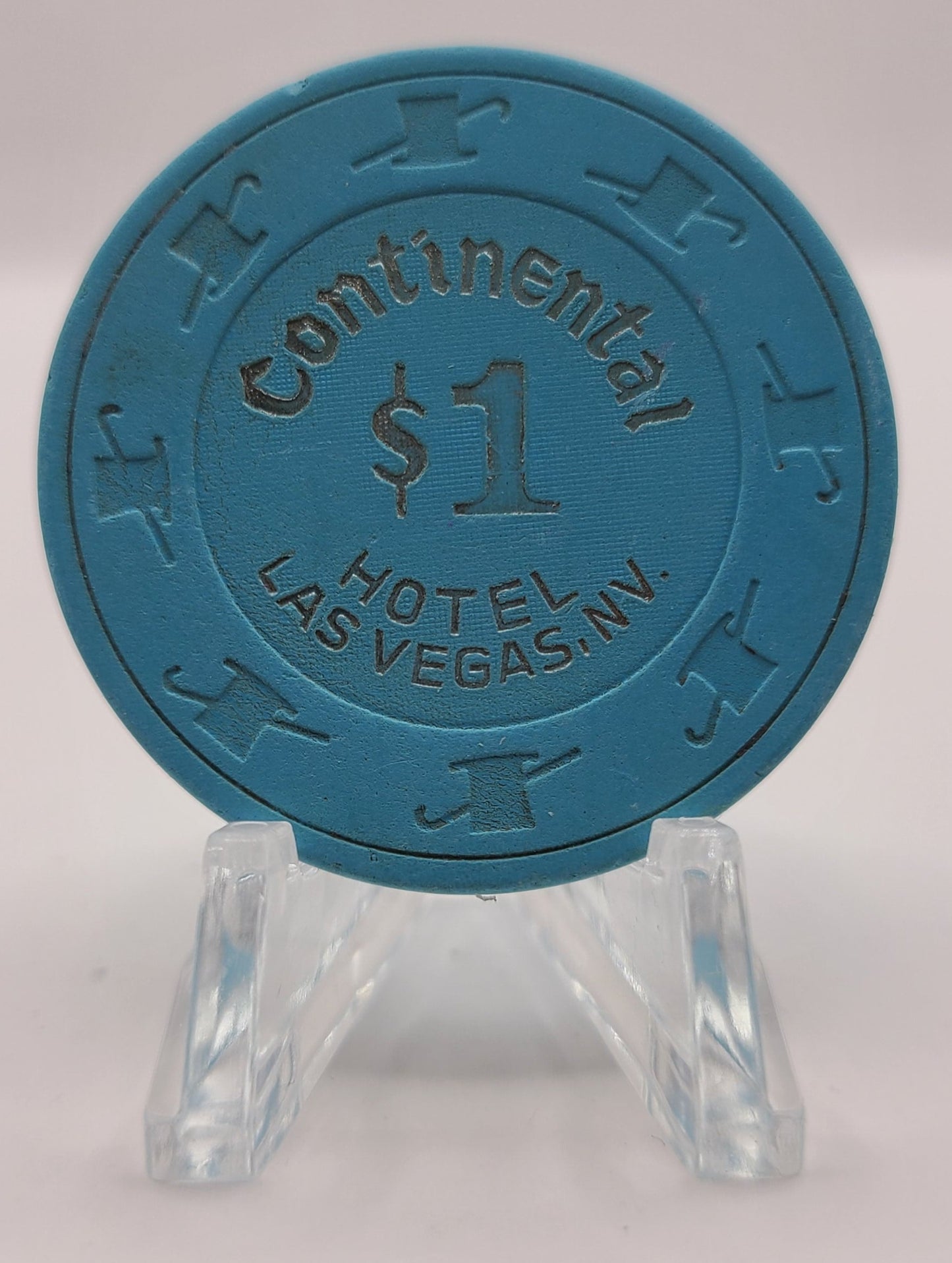 Continental Hotel Casino Las Vegas Nevada 1981 $1 Chip N2831 (Worn)