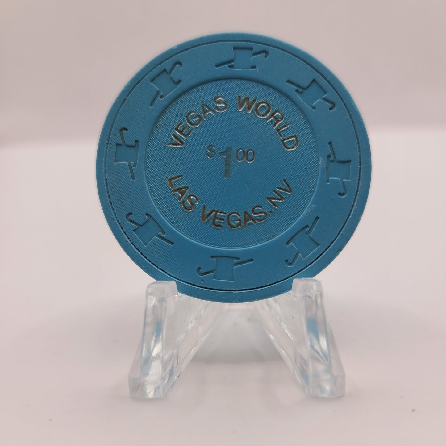 Vegas World Hotel Casino Las Vegas Nevada 1980's $1 Chip V3579 ( Worn)