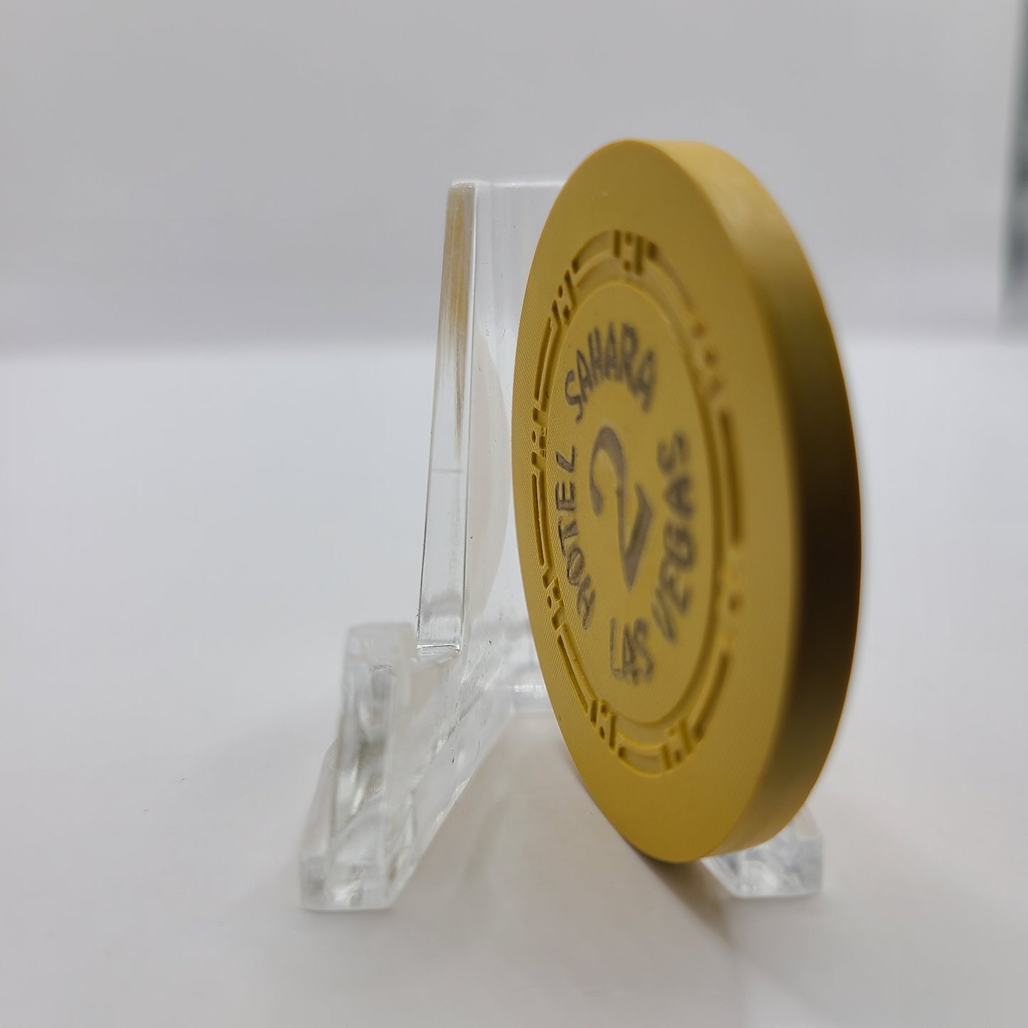 Sahara Hotel Casino Las Vegas Nevada 1950's Roulette Chip N2105