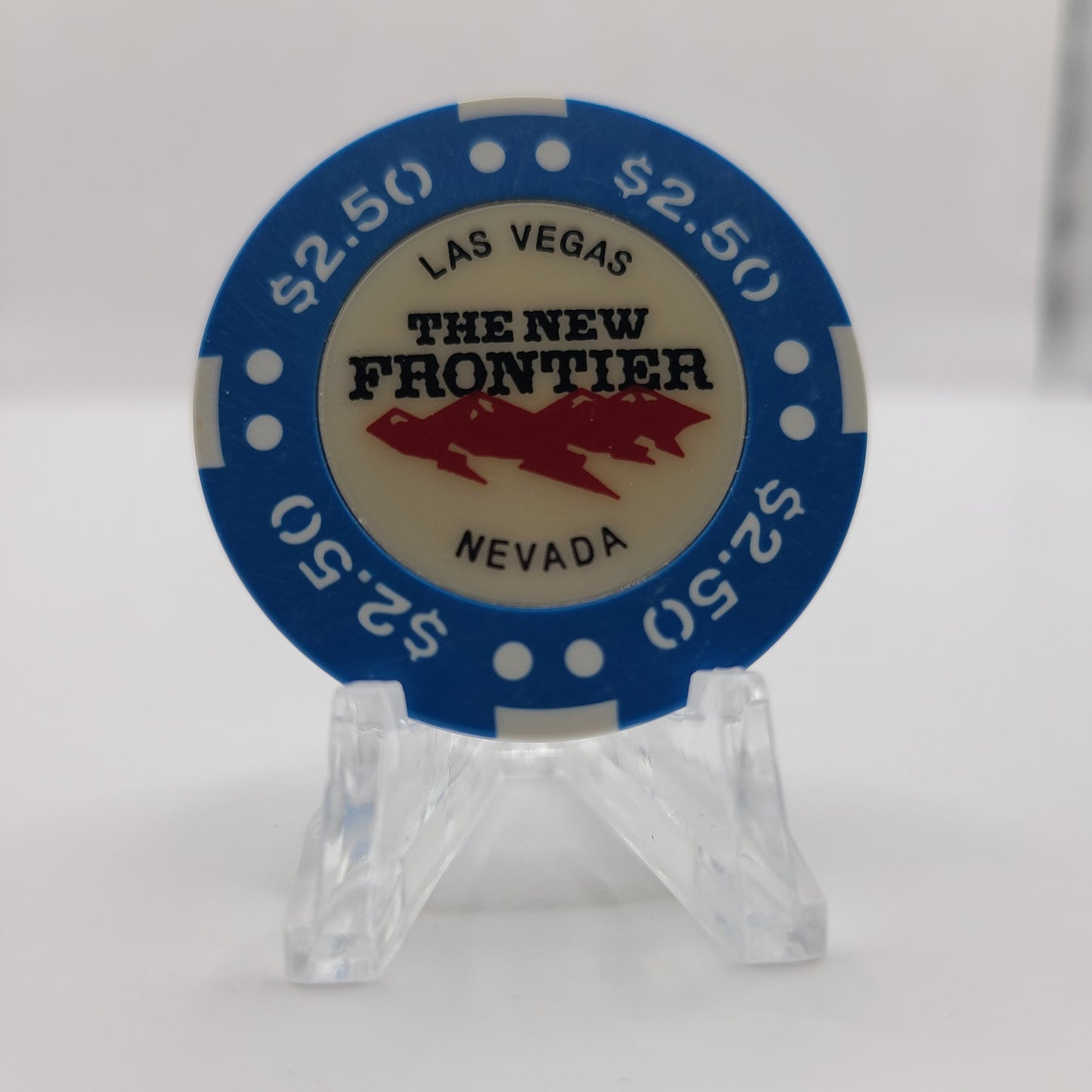 The New Frontier Hotel Casino Las Vegas Nevada $2.50 Chip N9769