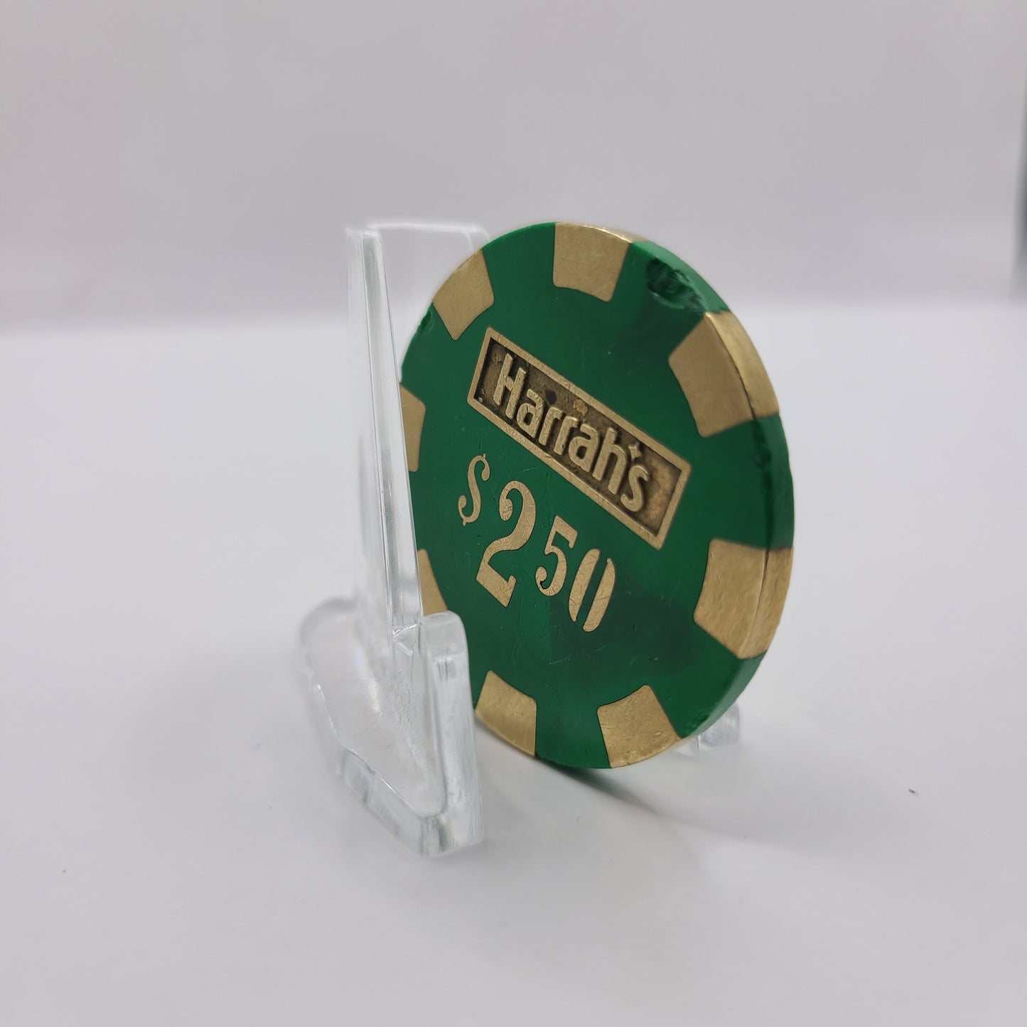 Harrah's Casino Reno Tahoe Nevada 1980's $2.50 Chip N5132