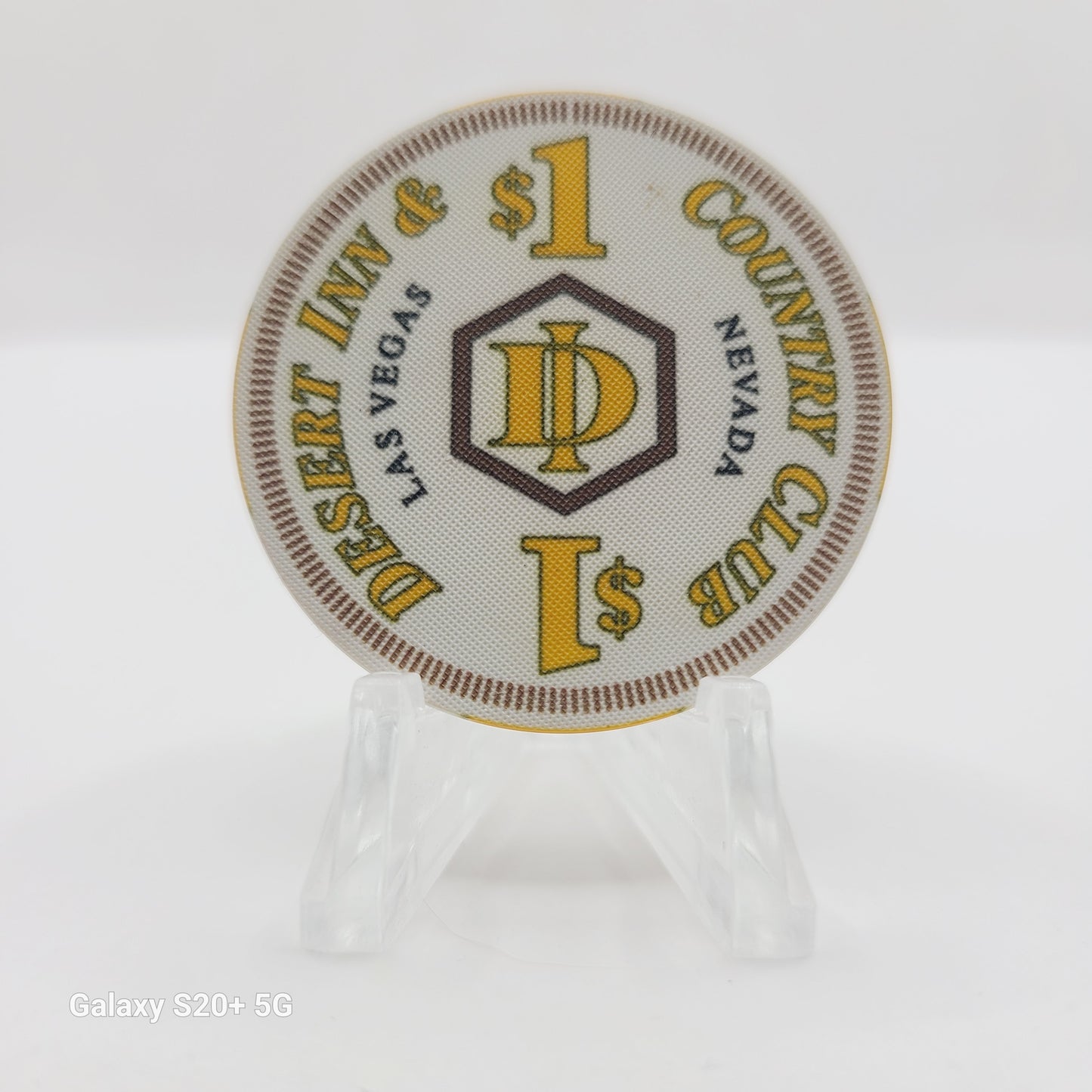 Desert Inn Country Club Hotel Casino Las Vegas Nevada 1991 $1 Casino Chip N1487
