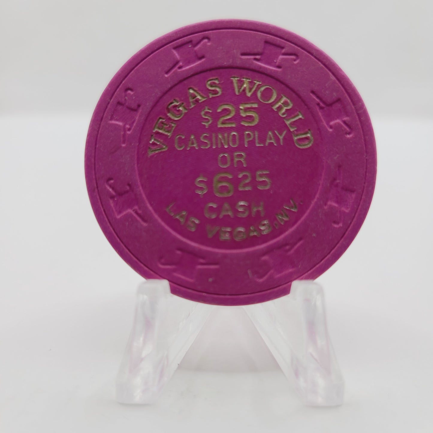 Vegas World Hotel Casino Las Vegas Nevada 1990 "$25 Casino Play or $6.25 Cash" Casino Chip V3580
