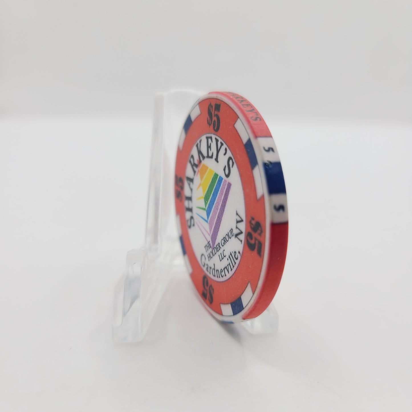 Sharkey's Casino Gardnerville Nevada 2002 $5 Casino Chip V9742