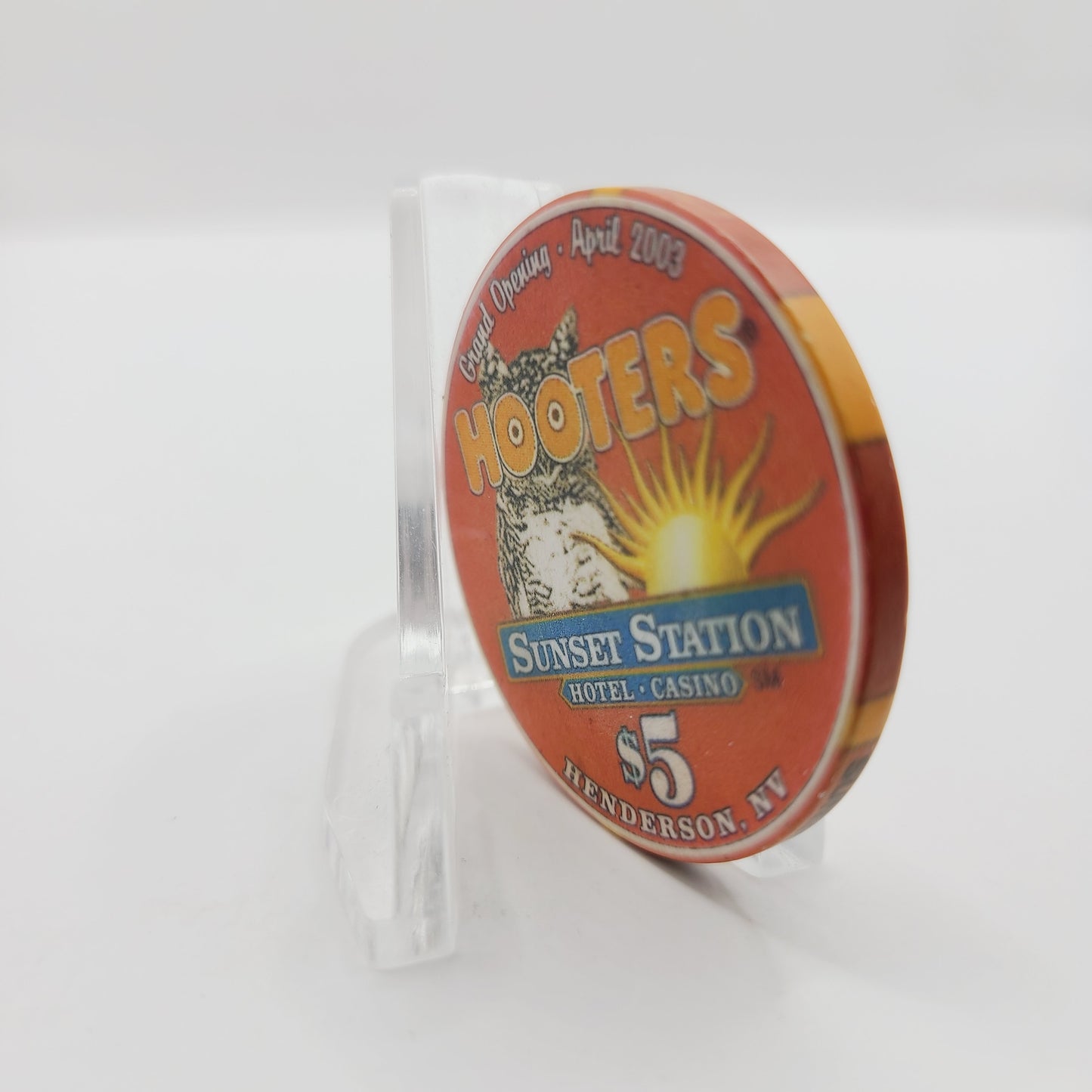 Sunset Station Hotel Casino Henderson Nevada 2003 Hooters "Grand Opening Jennifer" $5 Casino Chip E2709 LMT 750