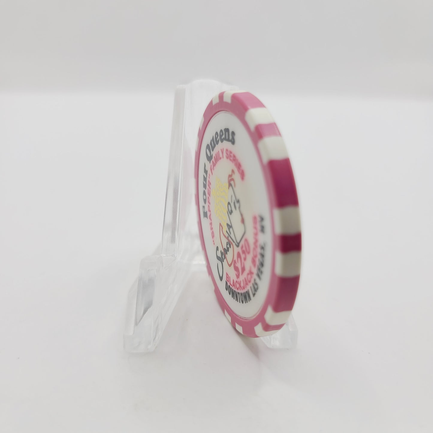 Four Queens Hotel Casino Las Vegas Nevada "Snapper" Family Series is "Staci" 1996 $2.50 Casino Chip N4523