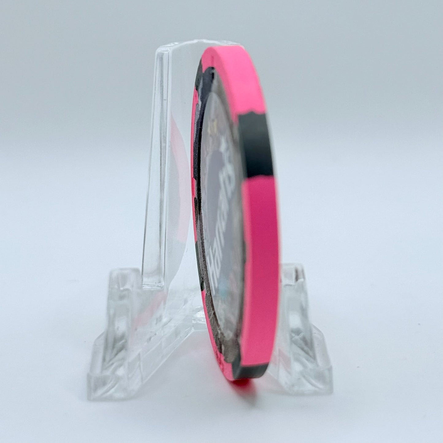 Harrah's Laughlin Nevada 2006 'But it's a Dry Heat' LE $2.50 Casino Chip E8477