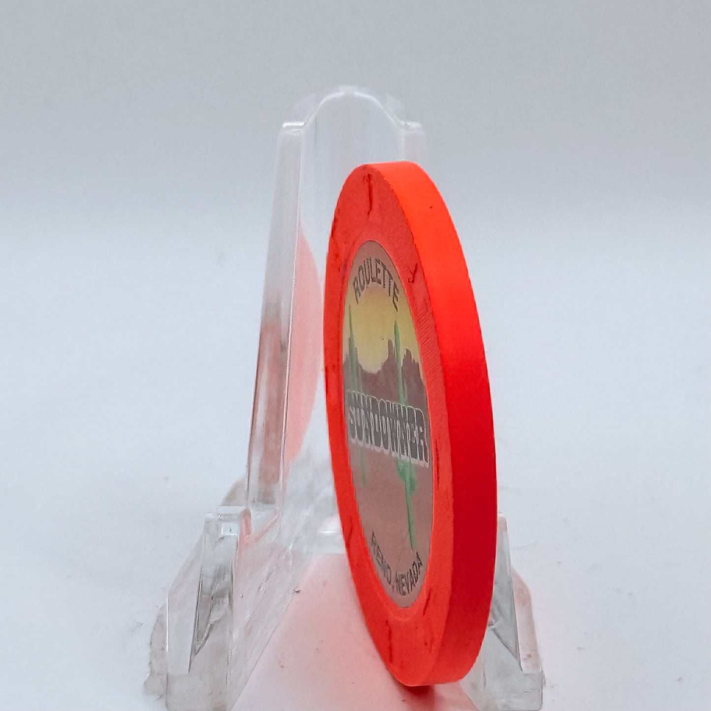 Sundowner Reno Nevada 1990s Series 3 Roulette Casino Chip E2679