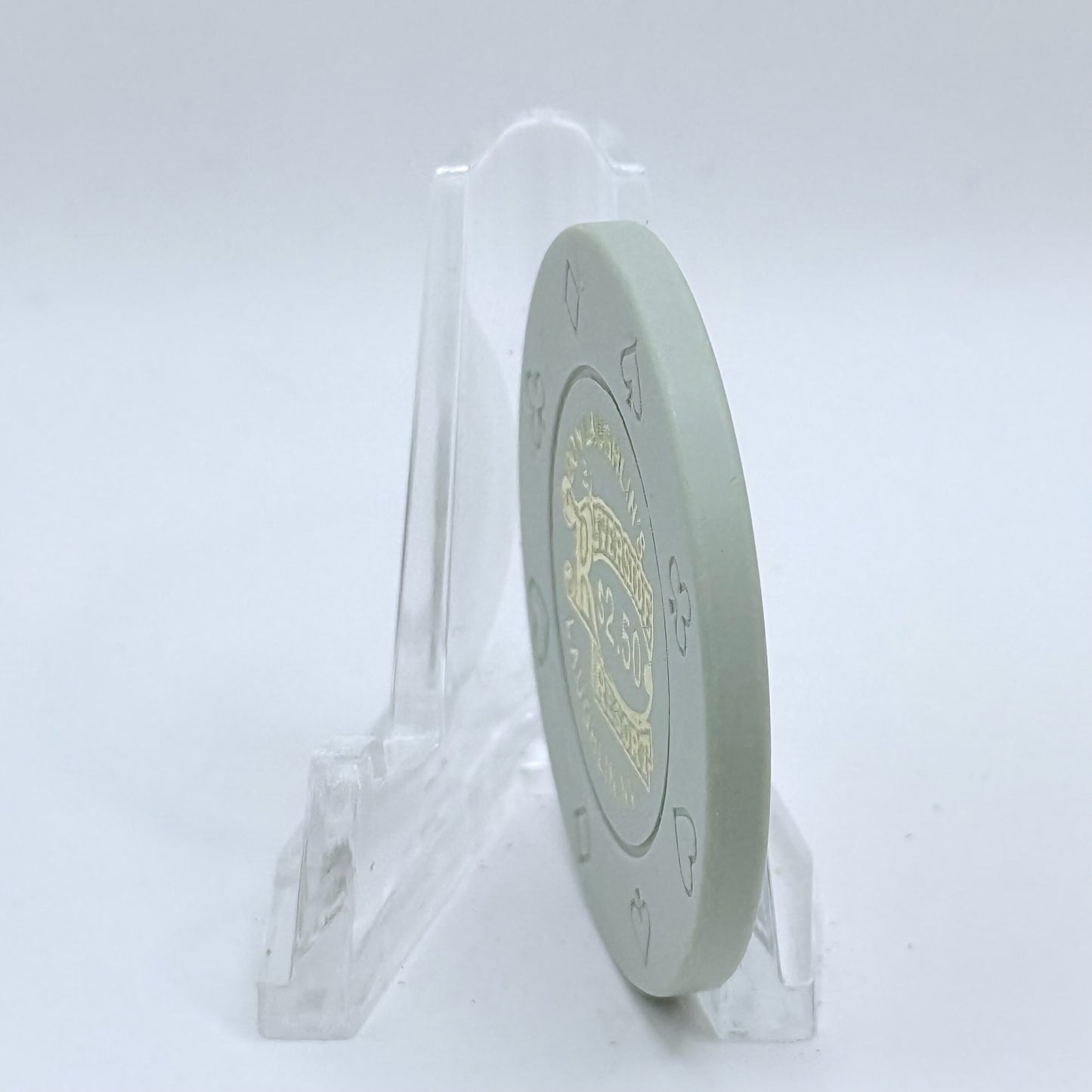 Riverside Resort Casino Laughlin Nevada 1997 $2.50 Casino Chip N9022