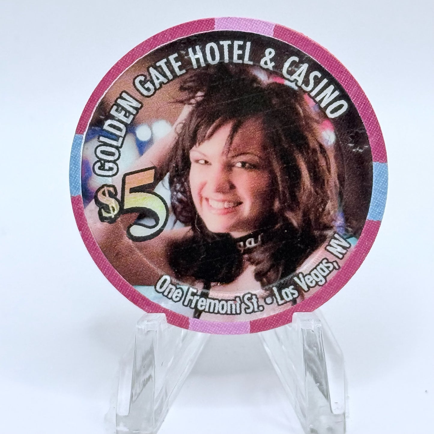 Golden Gate Las Vegas Nevada 2012 Series 5 LE $5 Casino Chip D0553