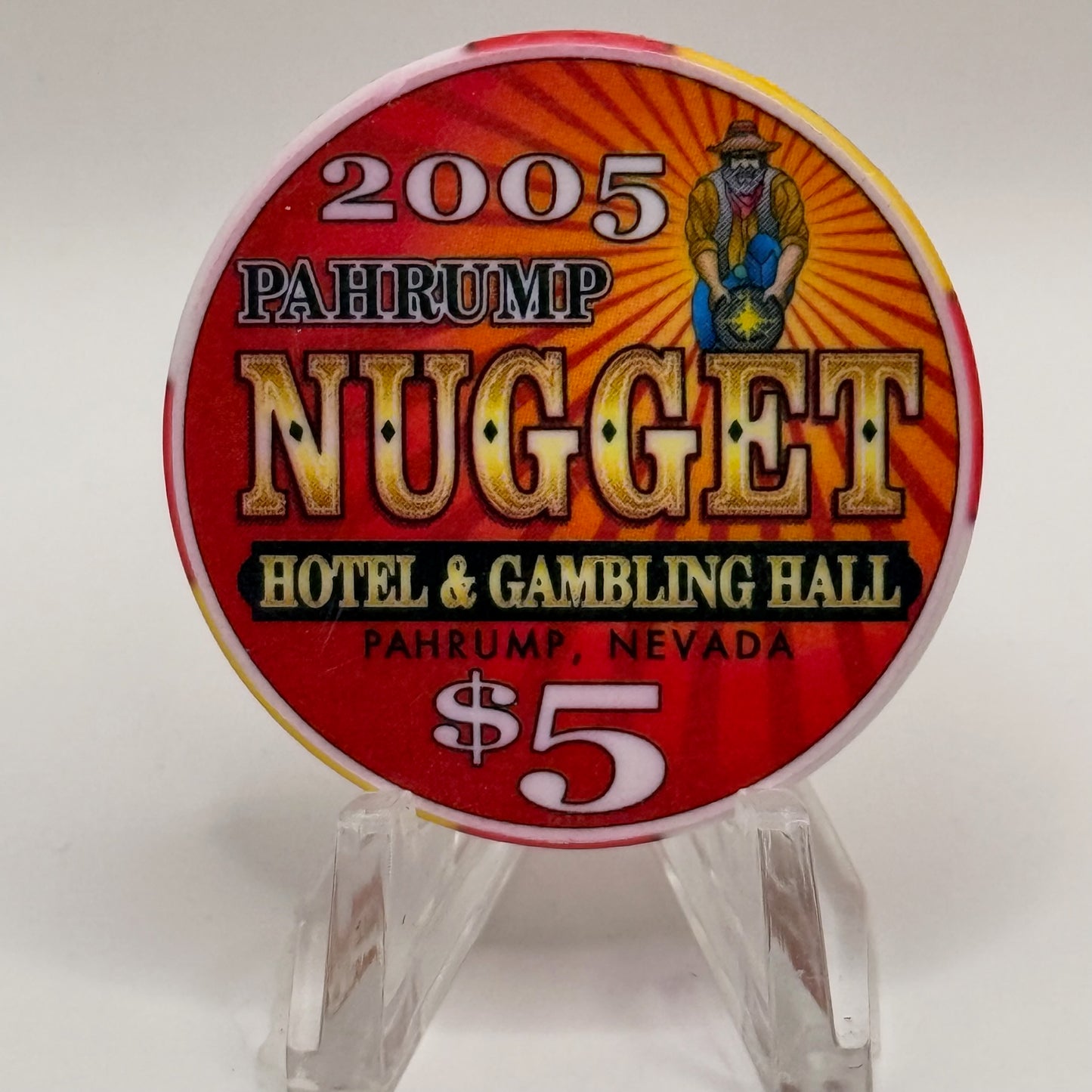 Pahrump Nugget Hotel & Gambling Hall Pahrump Nevada 2005 'New Years' LE $5 Casino Chip E4148