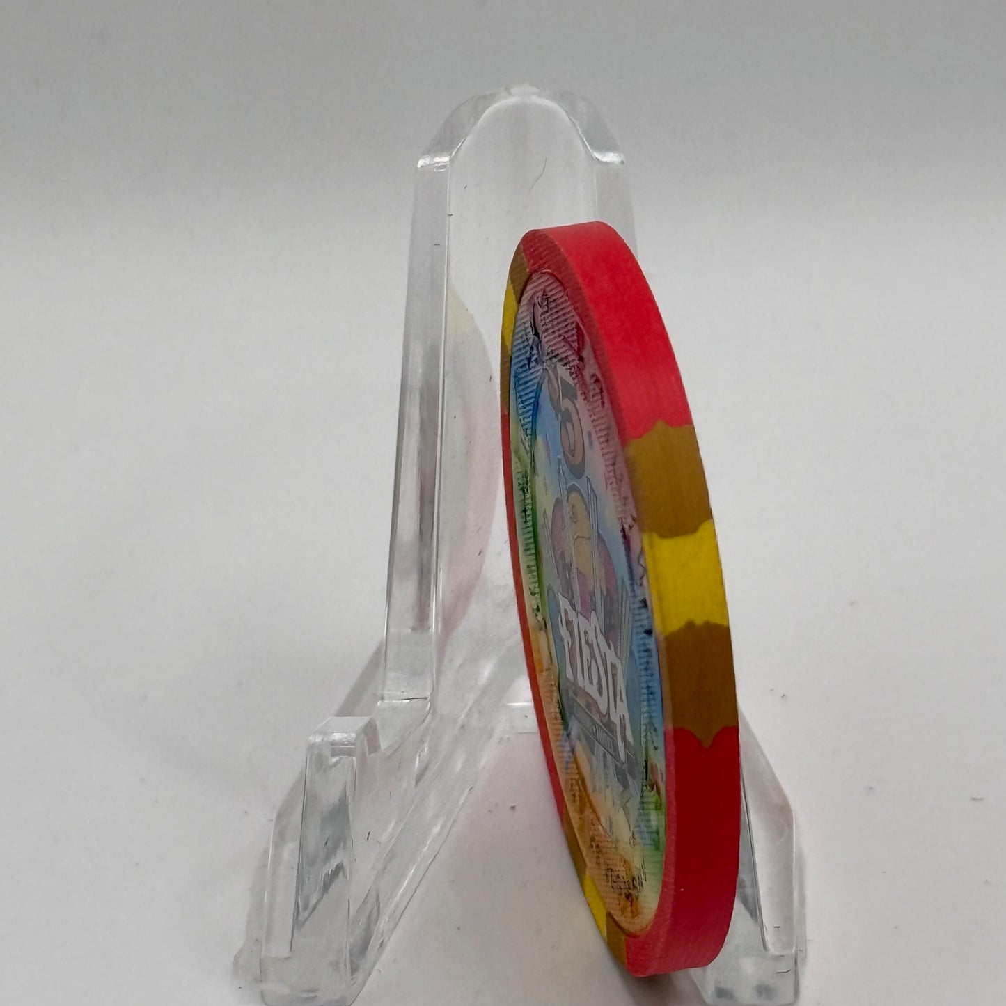 Fiesta Rancho N. Las Vegas Nevada 1998 'Queen of Clubs' Series 1 LE $5 Casino Chip N8247