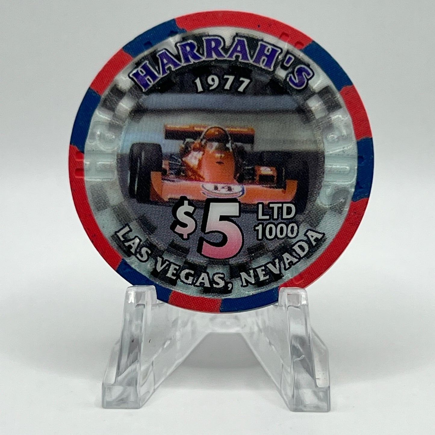 Harrah's Las Vegas Nevada 2002 LE $5 Casino Chip V8916