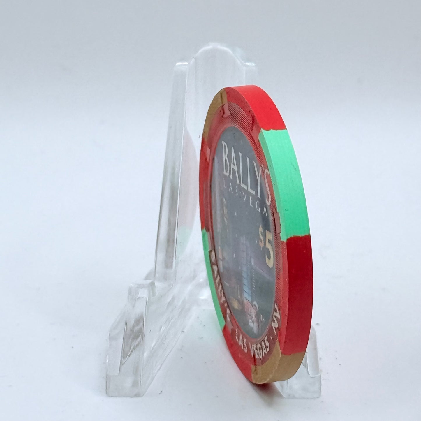 Bally's Las Vegas Nevada 2007 'Valentines Day' LE $5 Casino Chip E5942