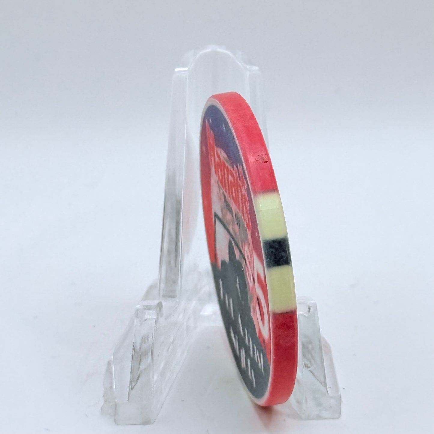 Harrah's Reno Nevada 1995 'Hot August Nights' LE $5 Casino Chip E8566