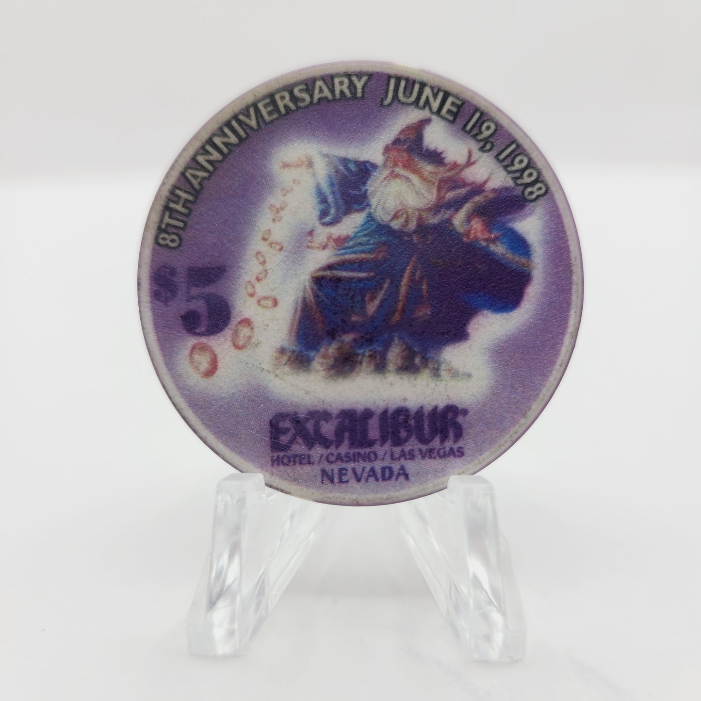 Excalibur Hotel Casino Las Vegas Nevada 1998 "8th Anniversary" $5 Casino Chip N9615