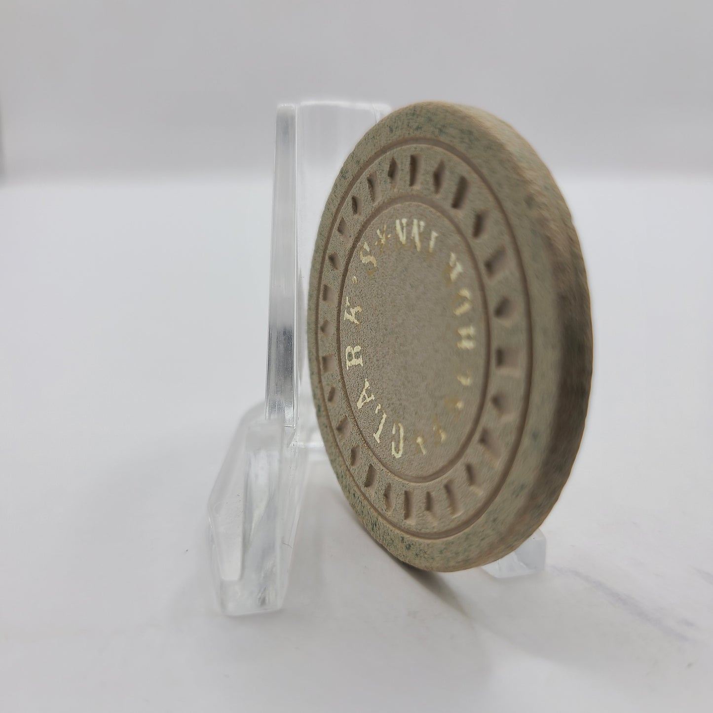 Clark's Anchor Inn Anchorage Alaska $1 Illegal Casino Chip CG204055