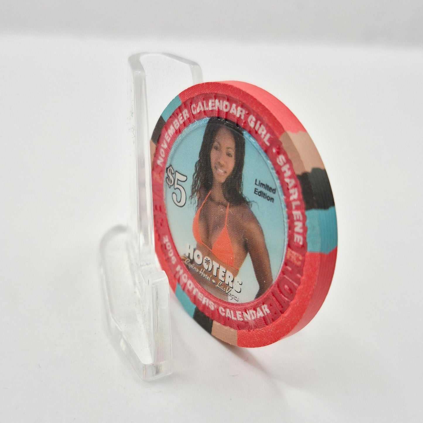 Hooters Hotel Casino Las Vegas Nevada 2006 'Miss November Calendar Girl Sharlene' $5 Casino chip E5137