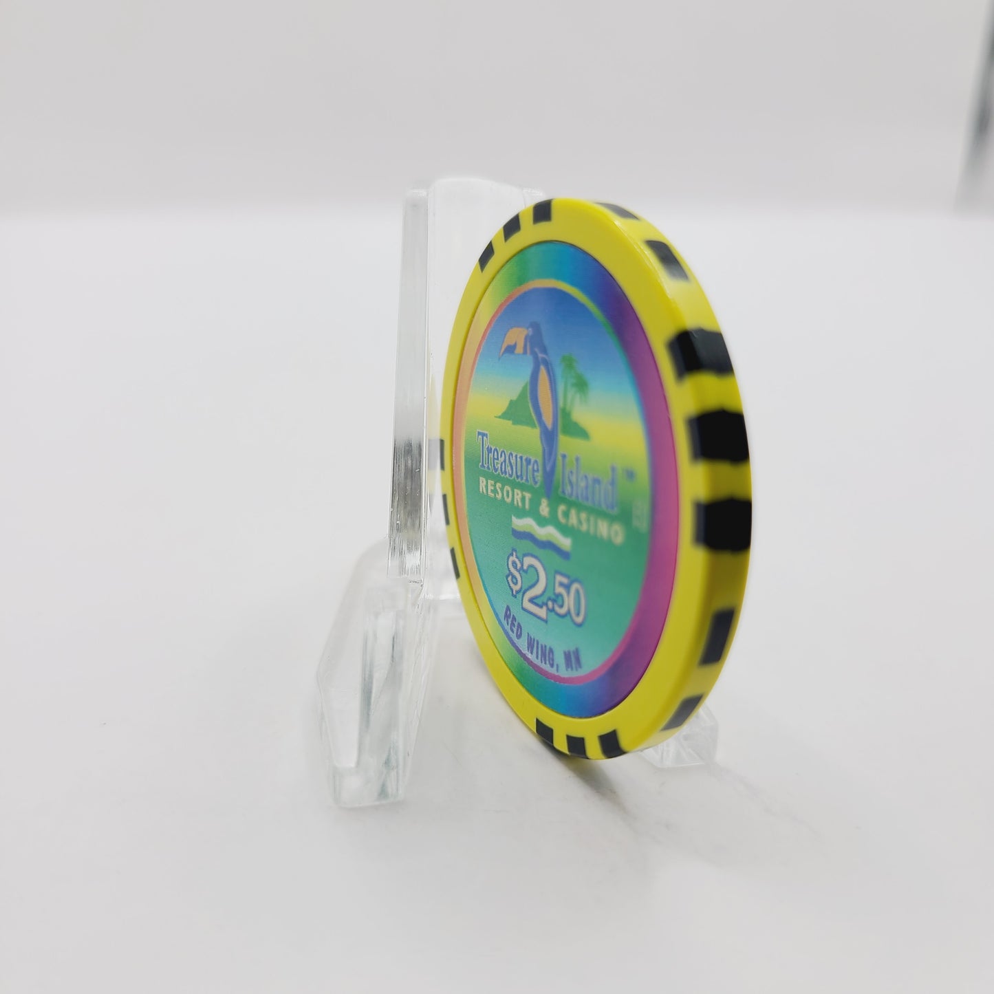 Treasure Island Resort Casino Red Wing Minnesota 1999 $2.50 Casino Chip