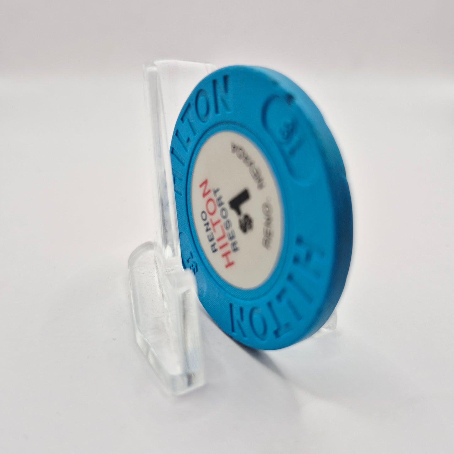 Hilton Resort Casino Reno Nevada 1992 $1 Casino Chip N6787 Med. Blue *Circulated