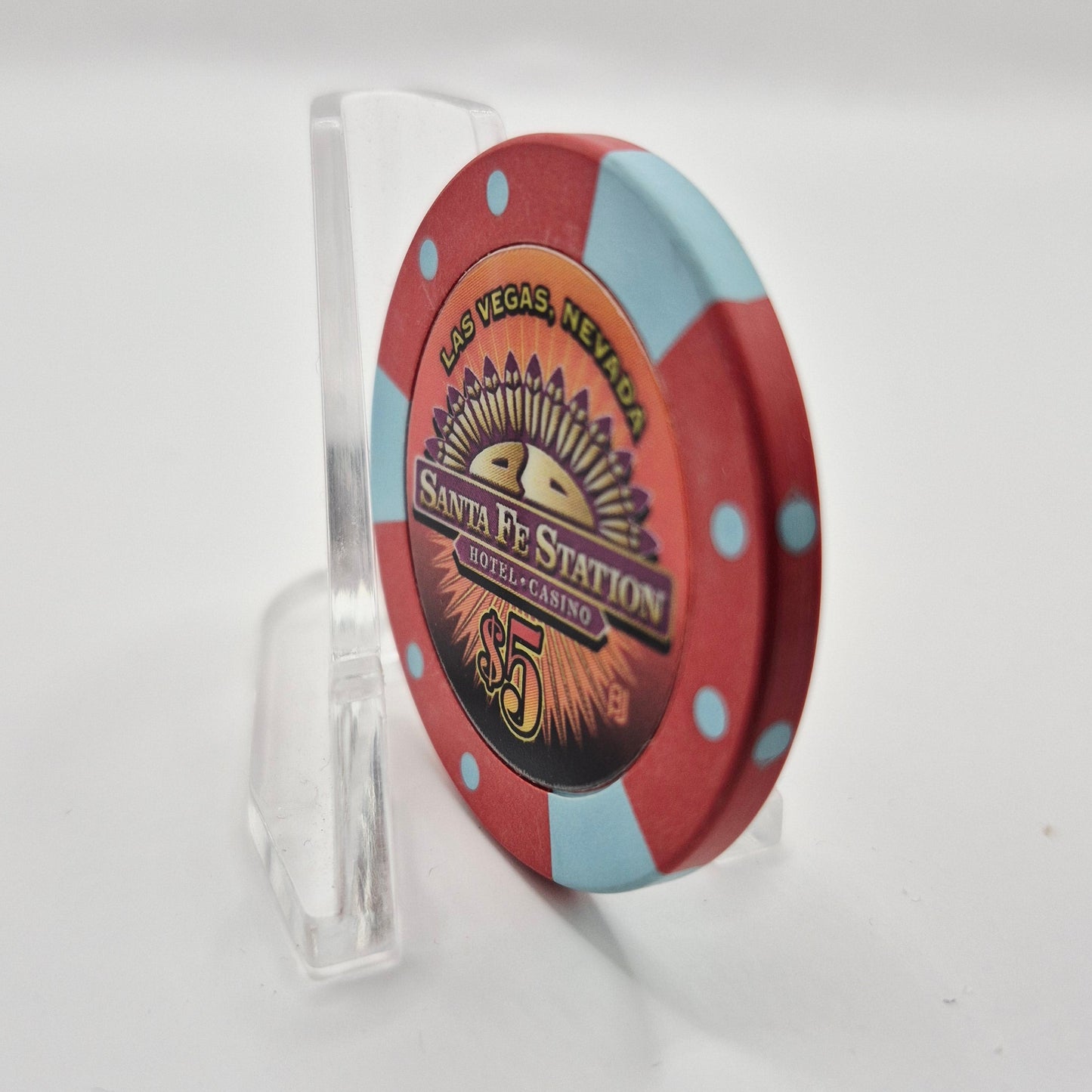 Santa Fe Station Hotel Casino Las Vegas Nevada 2000 $5 Casino Chip V7594