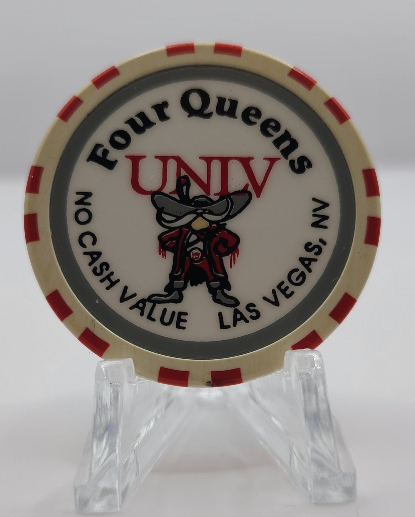 Four Queens Hotel Casino Las Vegas NV 1995 UNLV NCV Chip N0533