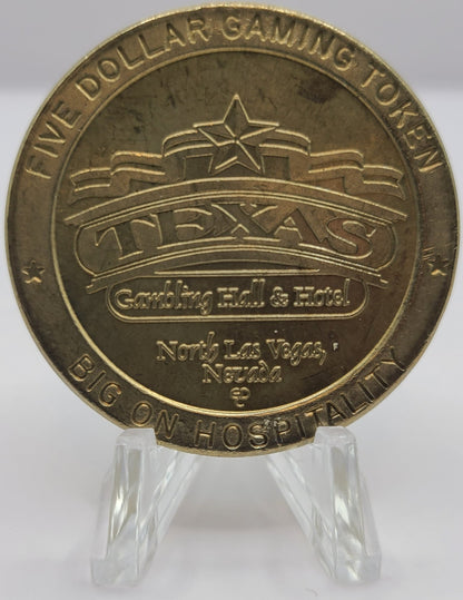 Texas Gambling Hall Las Vegas NV 1995 $5 Gaming Token