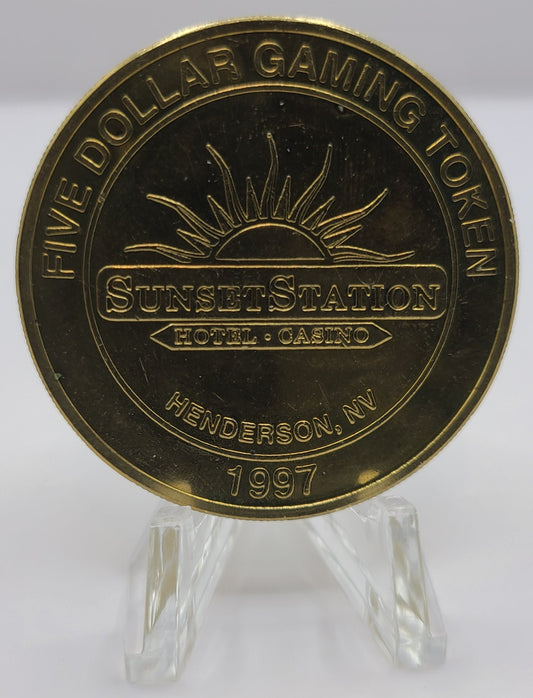 Sunset Station Hotel Casino Henderson NV 1997 $5 Gaming Token