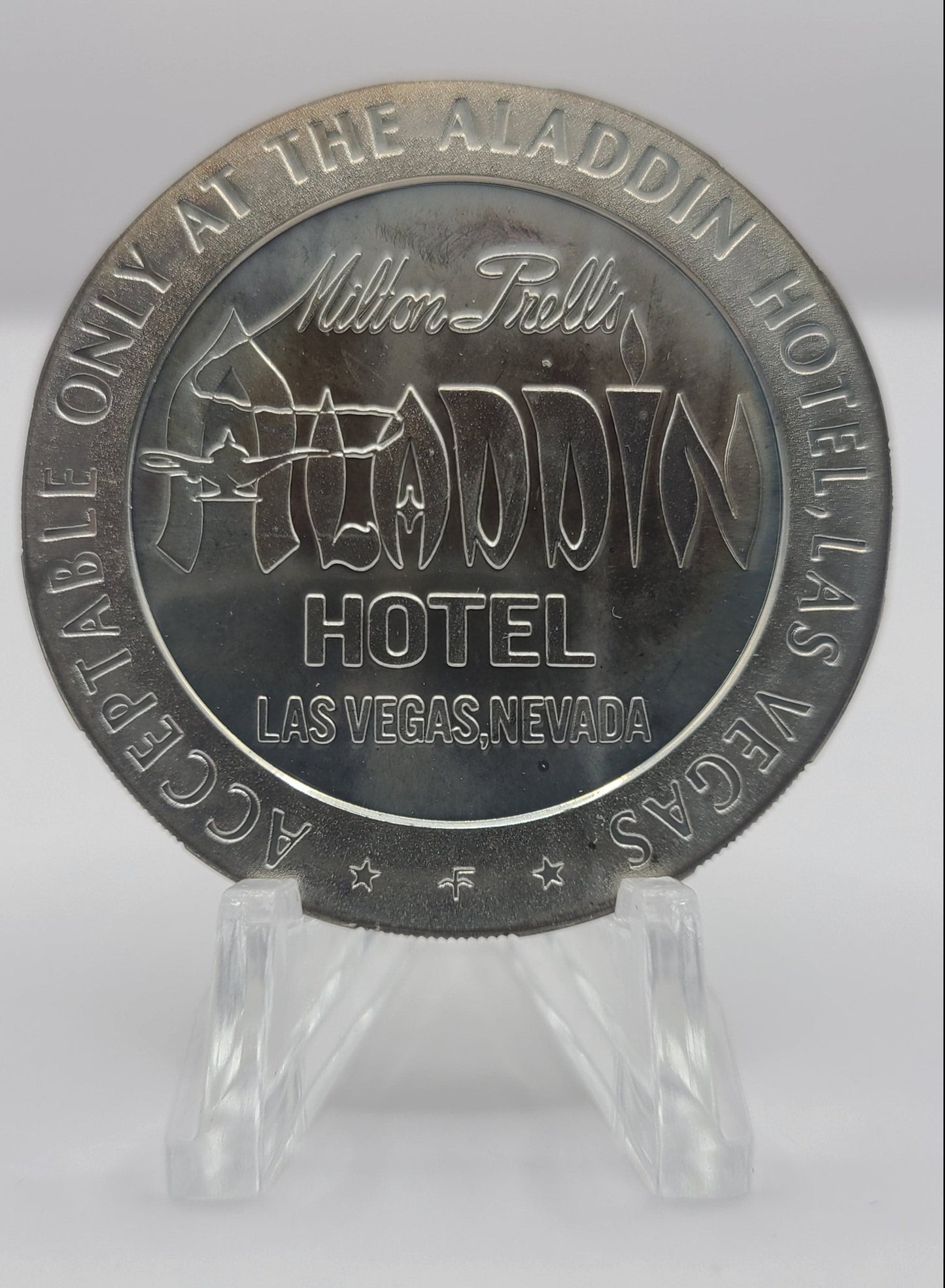 Aladdin Hotel Casino Las Vegas NV 1967 Sterling $5 Gaming Token