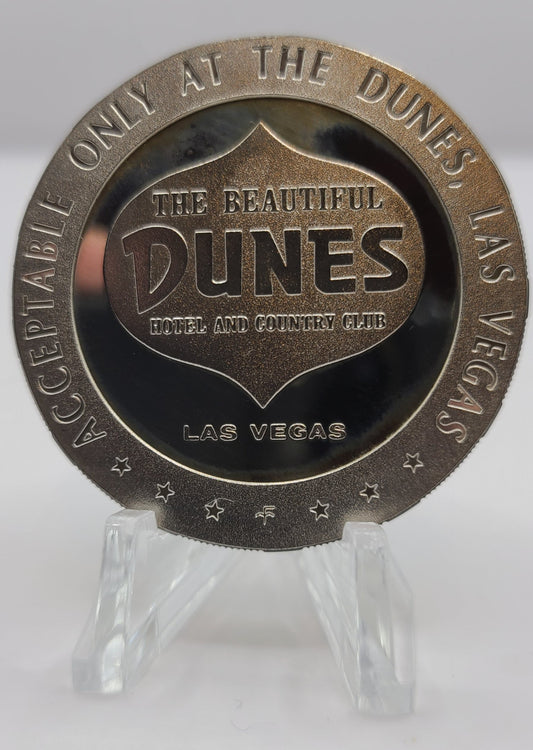 Dunes Casino Las Vegas NV 1967 $5 Gaming Token