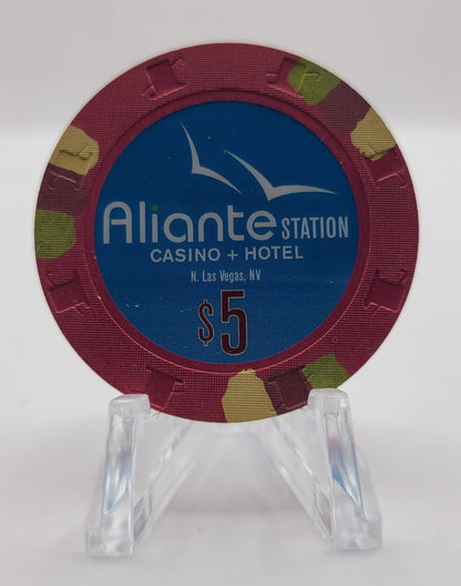 Aliante Station Casino Las Vegas Nevada 2008 $5 Chip E8716 "UNCIRCULATED"