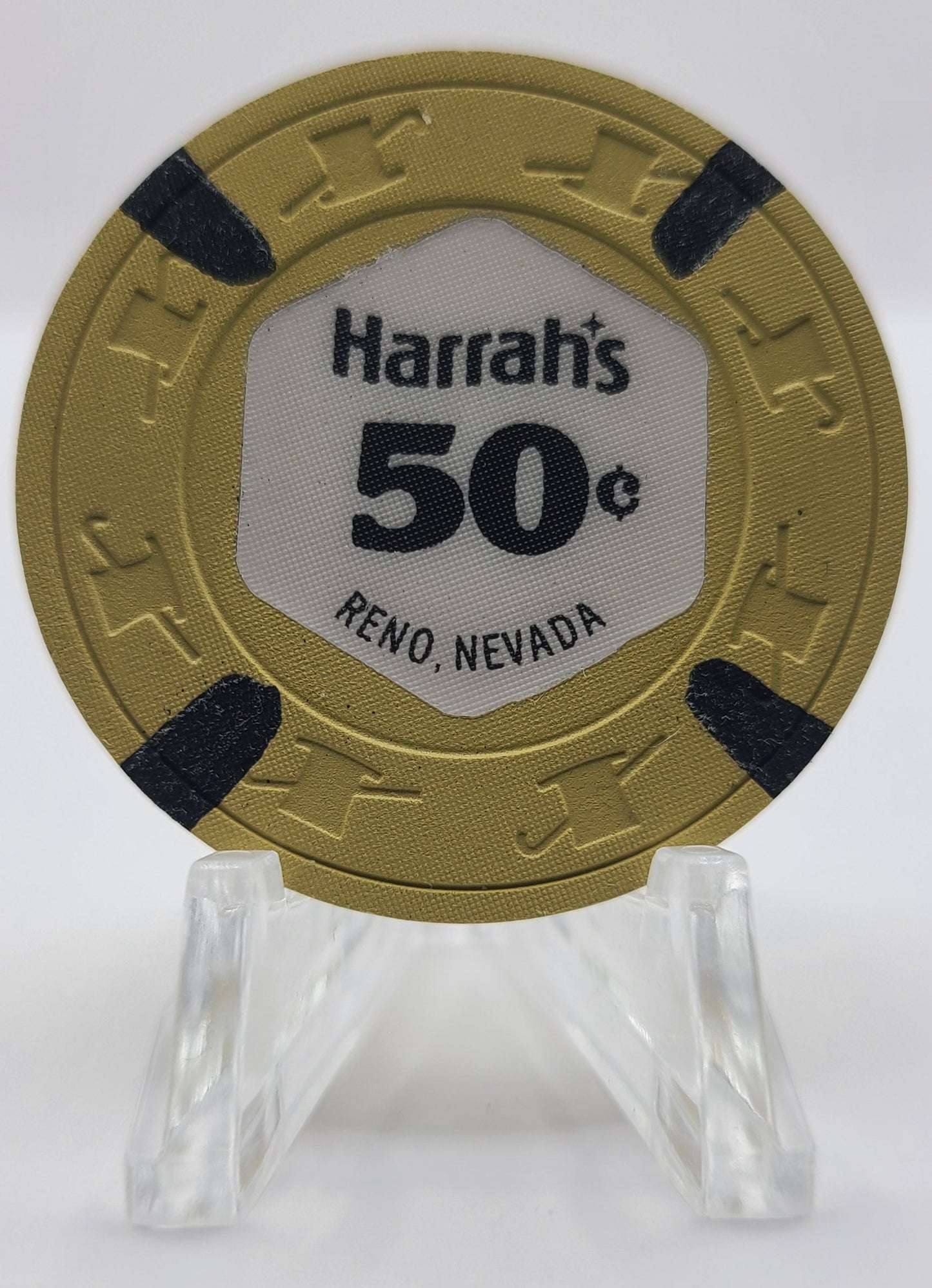 Harrah's Casino Reno Nevada 1970's $.50 Chip N2325 "UNCIRCULATED"