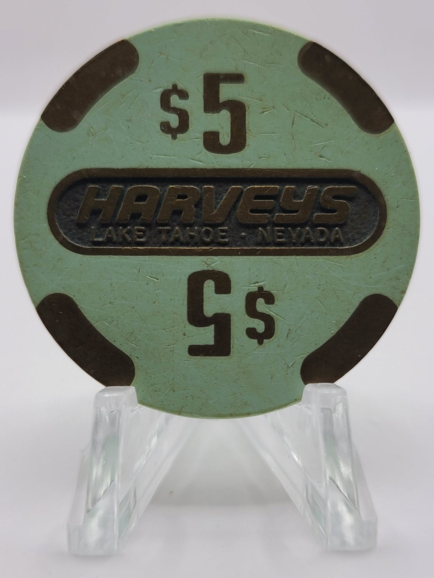 Harvey's "Wagon Wheel" Lake Tahoe Nevada 1986 $5 Chip N5149