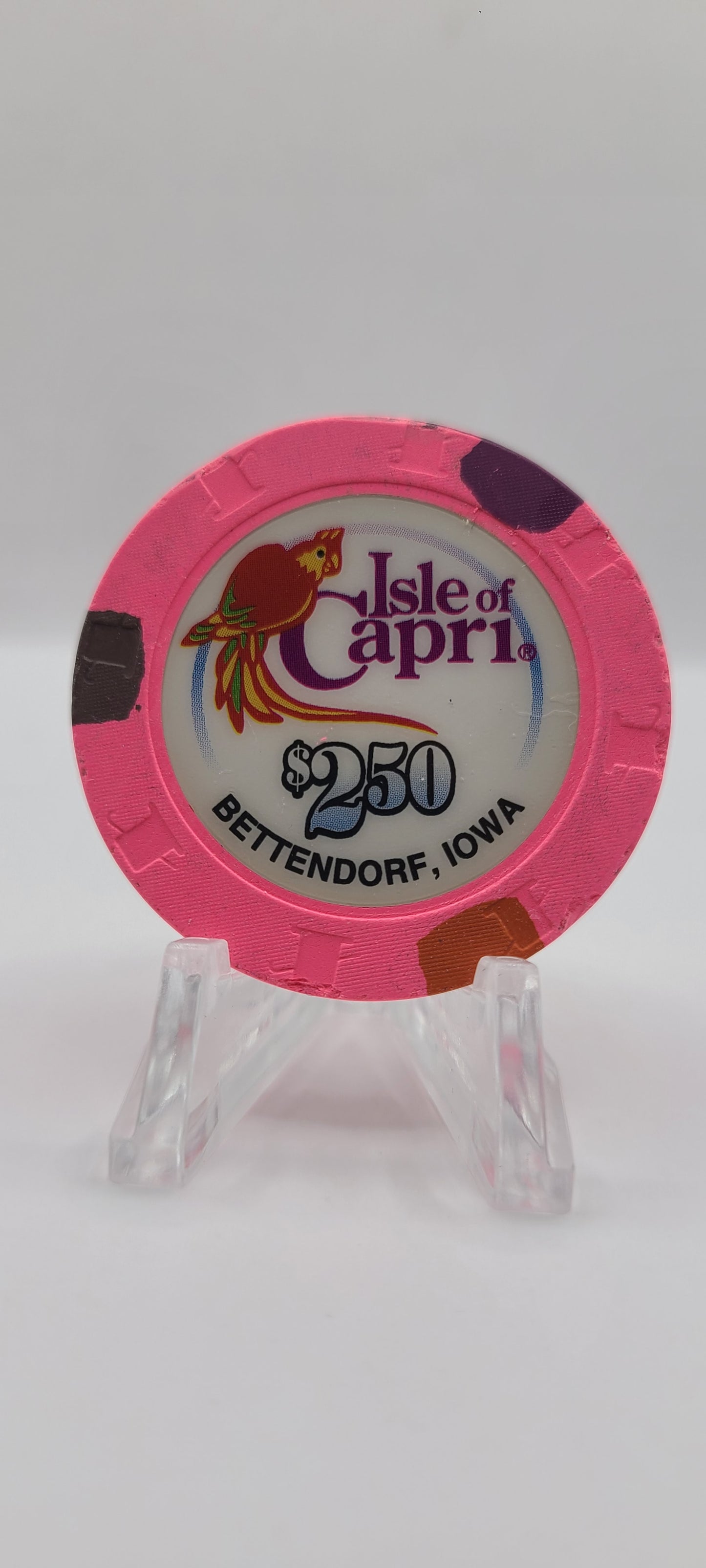 Isle of  Capri Bettendorf Iowa 2008 $2.50 Chip "Worn"