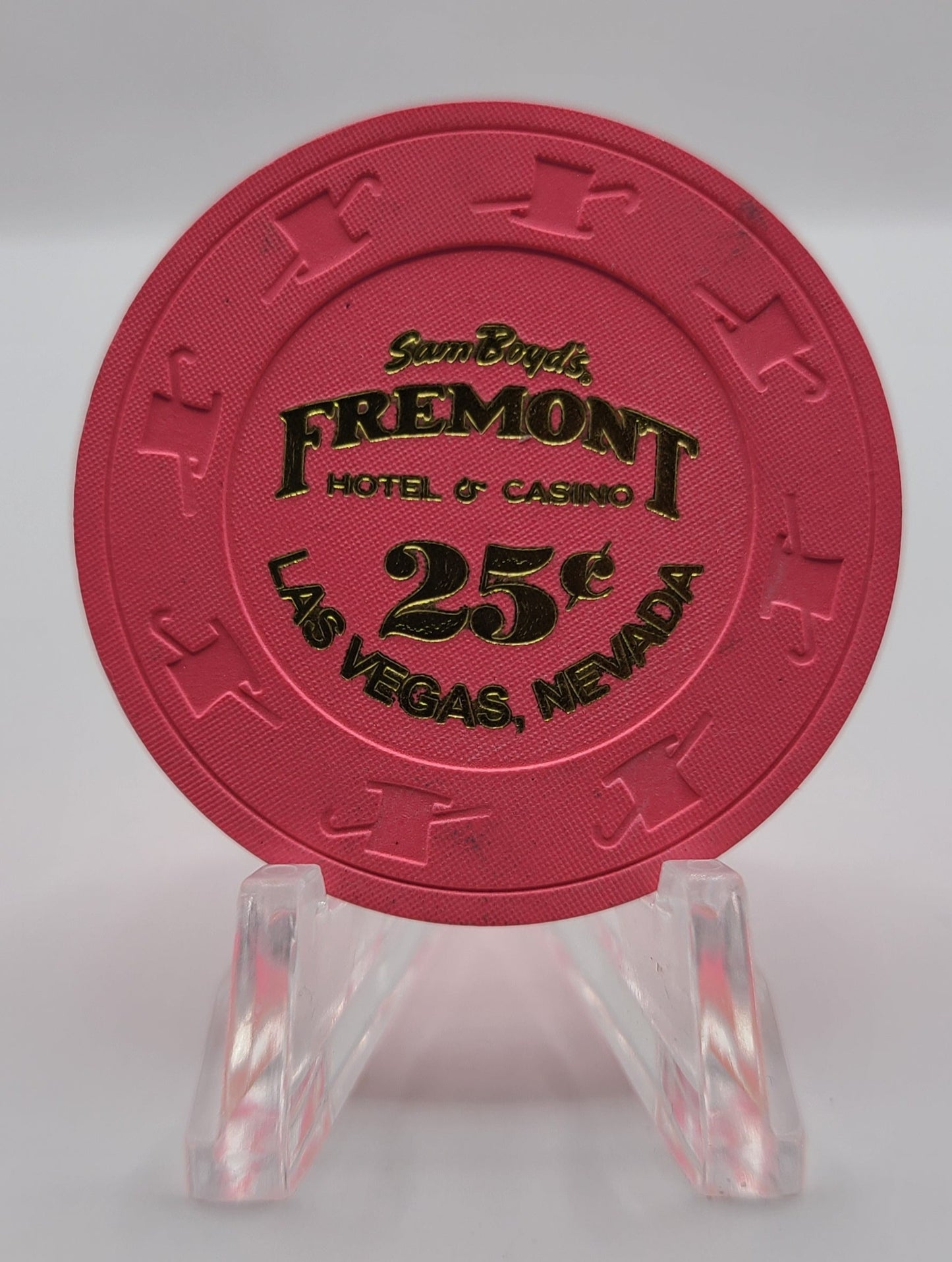 Freemont Hotel Casino Las Vegas Nevada 2010 $.25 Chip E9825