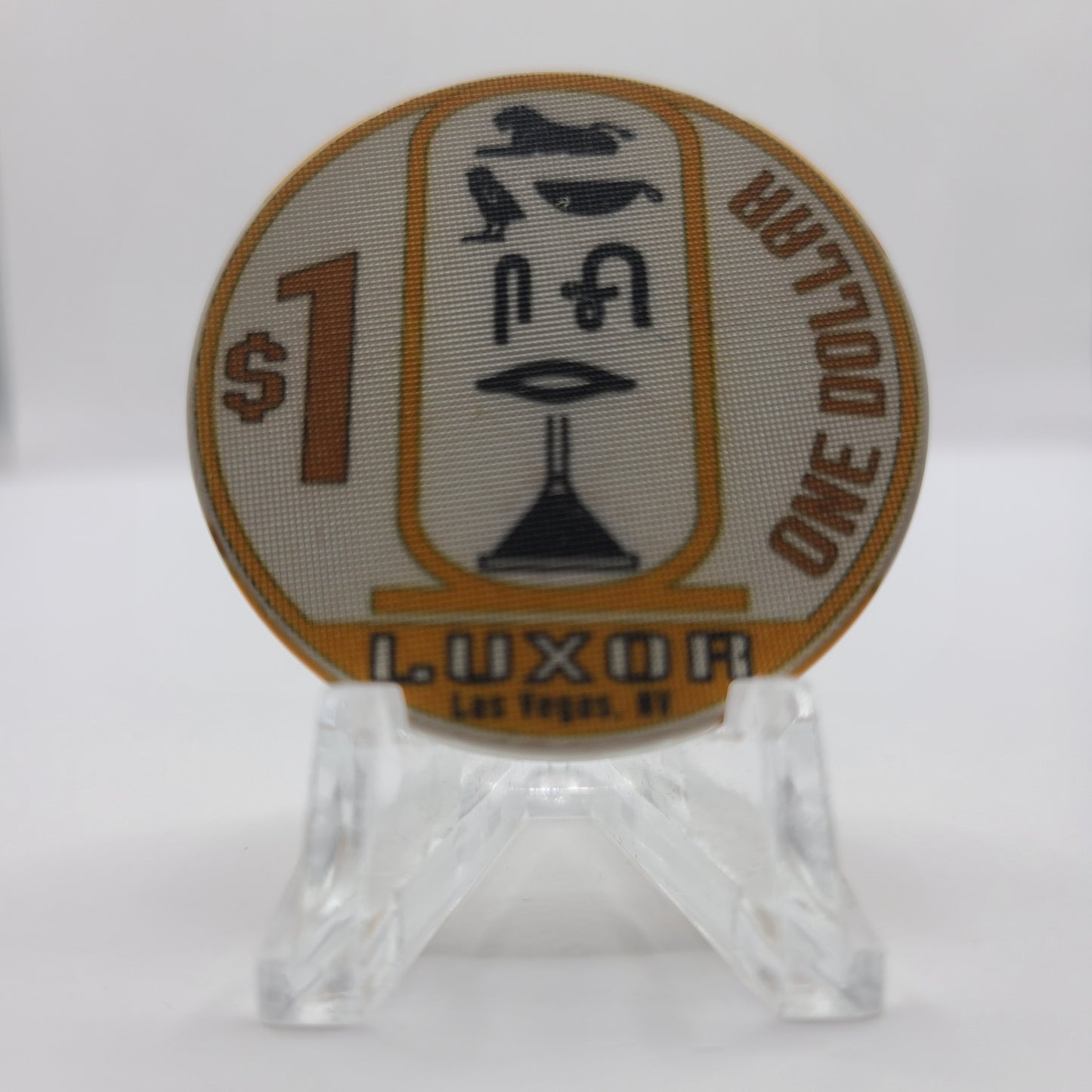 Luxor Hotel Casino Las Vegas Nevada 1995 $1 Chip "Satin"