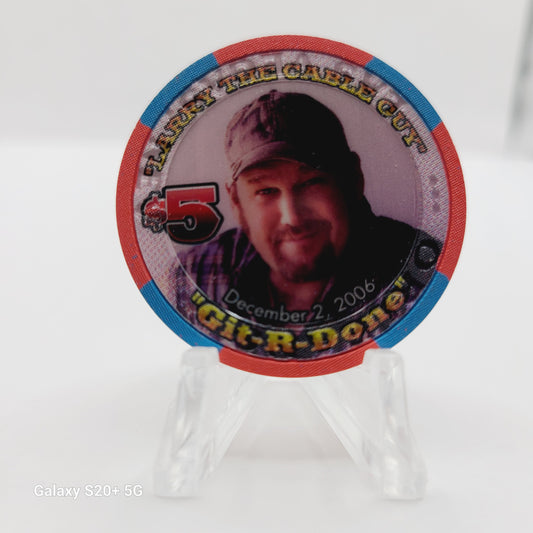 The Orleans Hotel Casino Las Vegas Nevada 2006 "Larry the Cable Guy" $5 Chip E5802 LMT 2000
