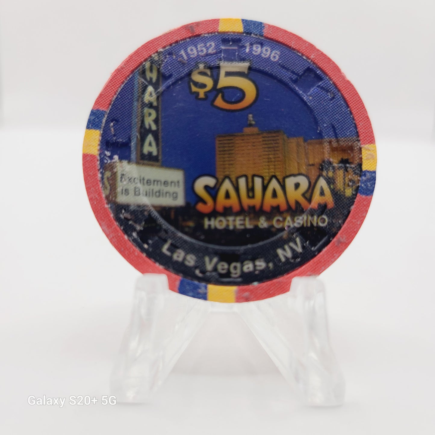 Sahara Hotel Casino Las Vegas Nevada 1996 $5 Casino Chip N9036  "Excitement Is Building"
