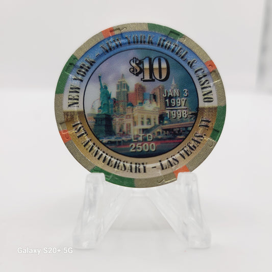 New York New York Hotel Casino Las Vegas Nevada 1998 "First Anniversary" $10 Casino Chip V1190