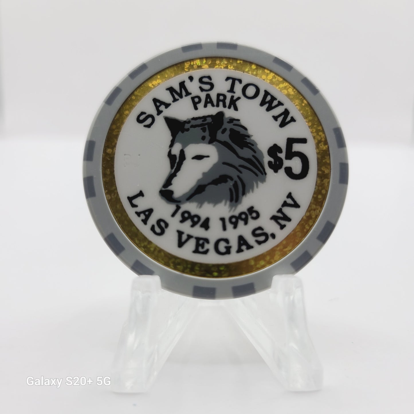 Sam's Town Hotel Casino Las Vegas Nevada 1995 $5 Casino Chip N0518 "Black Wolf Park 1994-1995"
