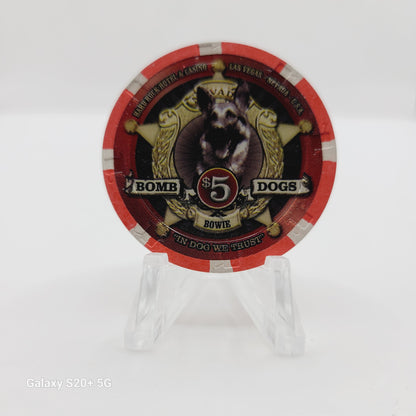 Hard Rock Hotel Casino Las Vegas Nevada 2007 "Bomb Dogs Bowie" $5 Casino Chip E6467