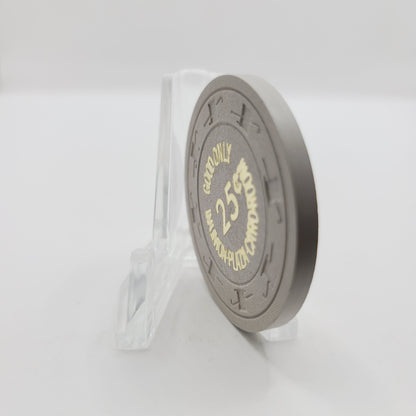 Union Plaza Hotel Casino Las Vegas Nevada 1980's $.25  "Good Only in Card Room" Casino Chip N3114