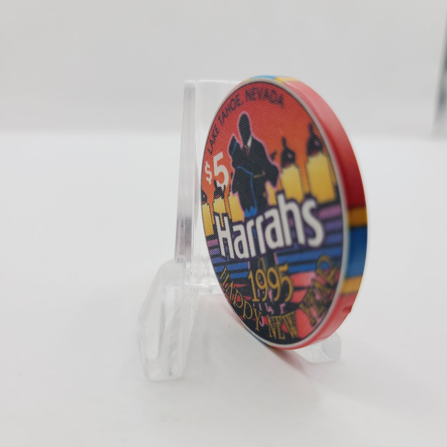 Harrah's Hotel Casino Lake Tahoe 1995 "New Year's" $5 Casino Chip N0607