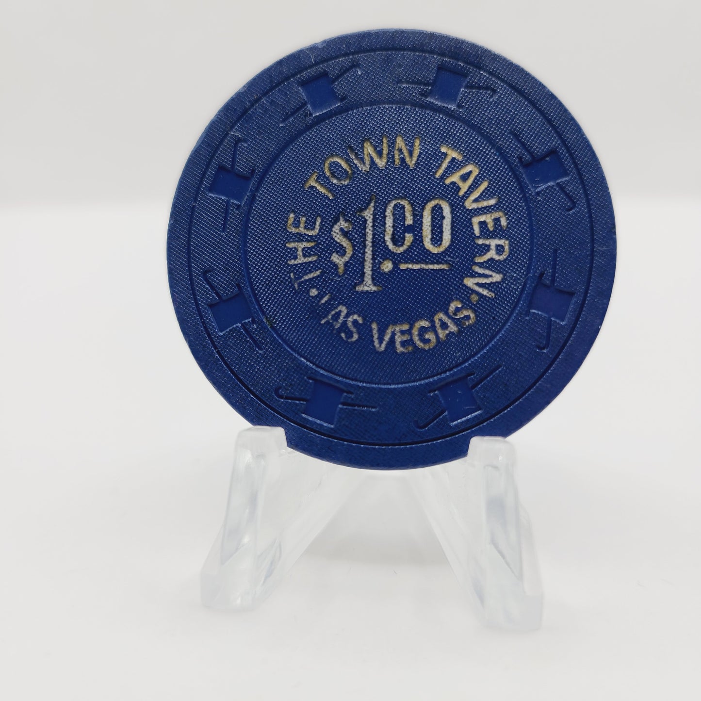 The Town Tavern Las Vegas Nevada 1965 $1 Casino Chip N2966 (Circulated)