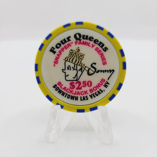 Four Queens Hotel Casino Las Vegas Nevada "Snapper" Family Series is "Sonny" 1996 $2.50 Casino Chip N8341