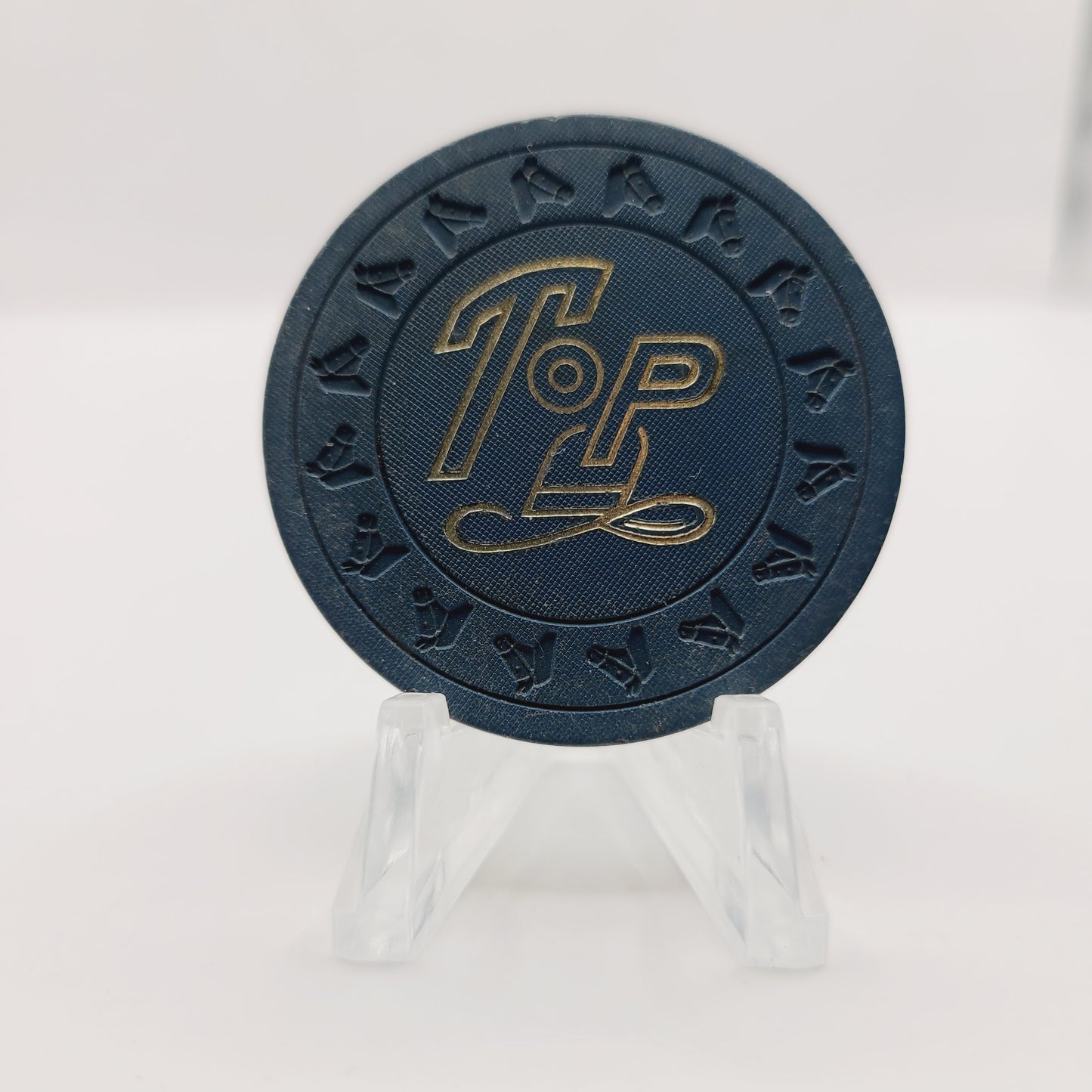 Top Hat Saloon Card Room Holtville California $1 Casino Chip CG052091