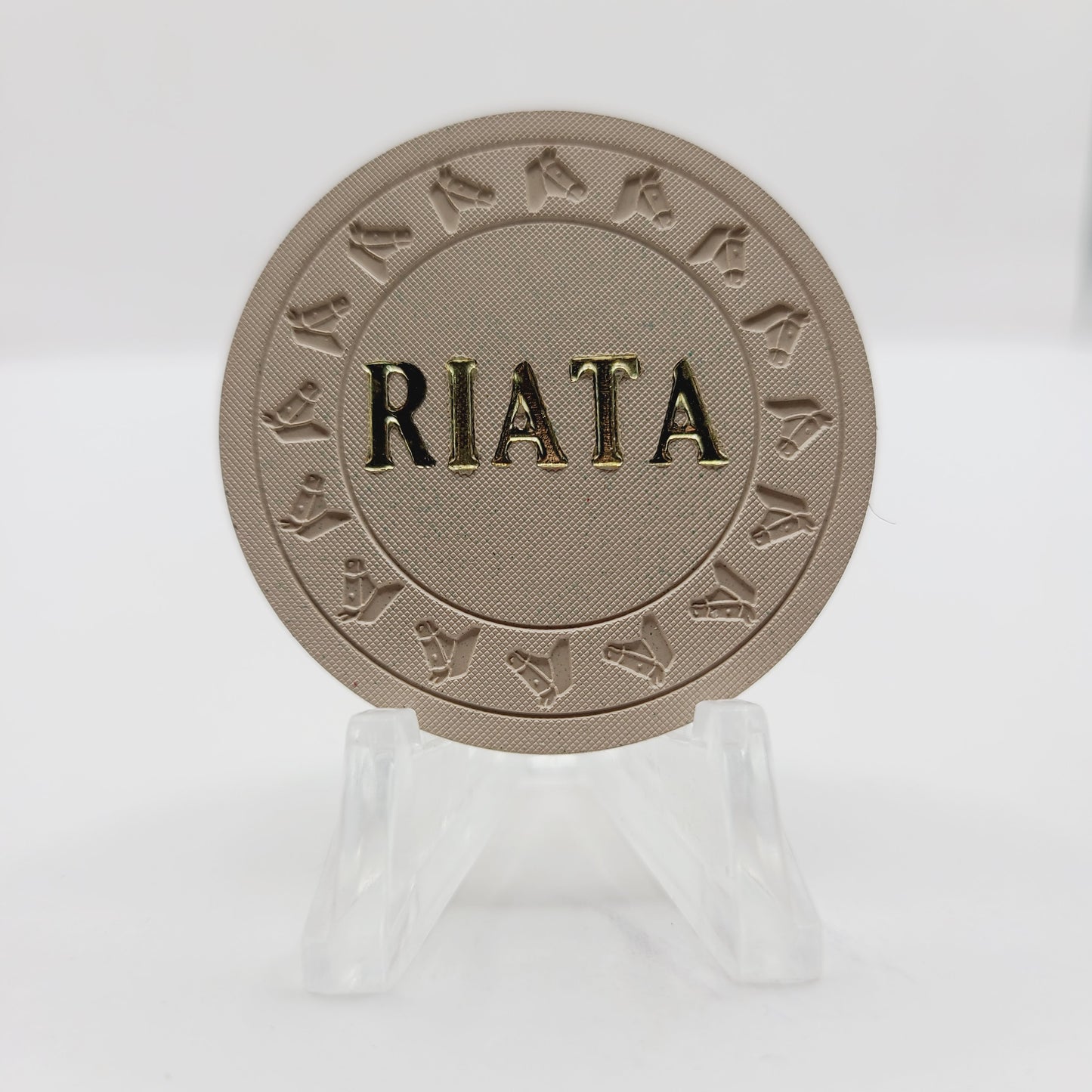 Riata Gambling Hall & Saloon Las Vegas Nevada 1973 $1 Casino Chip N4320
