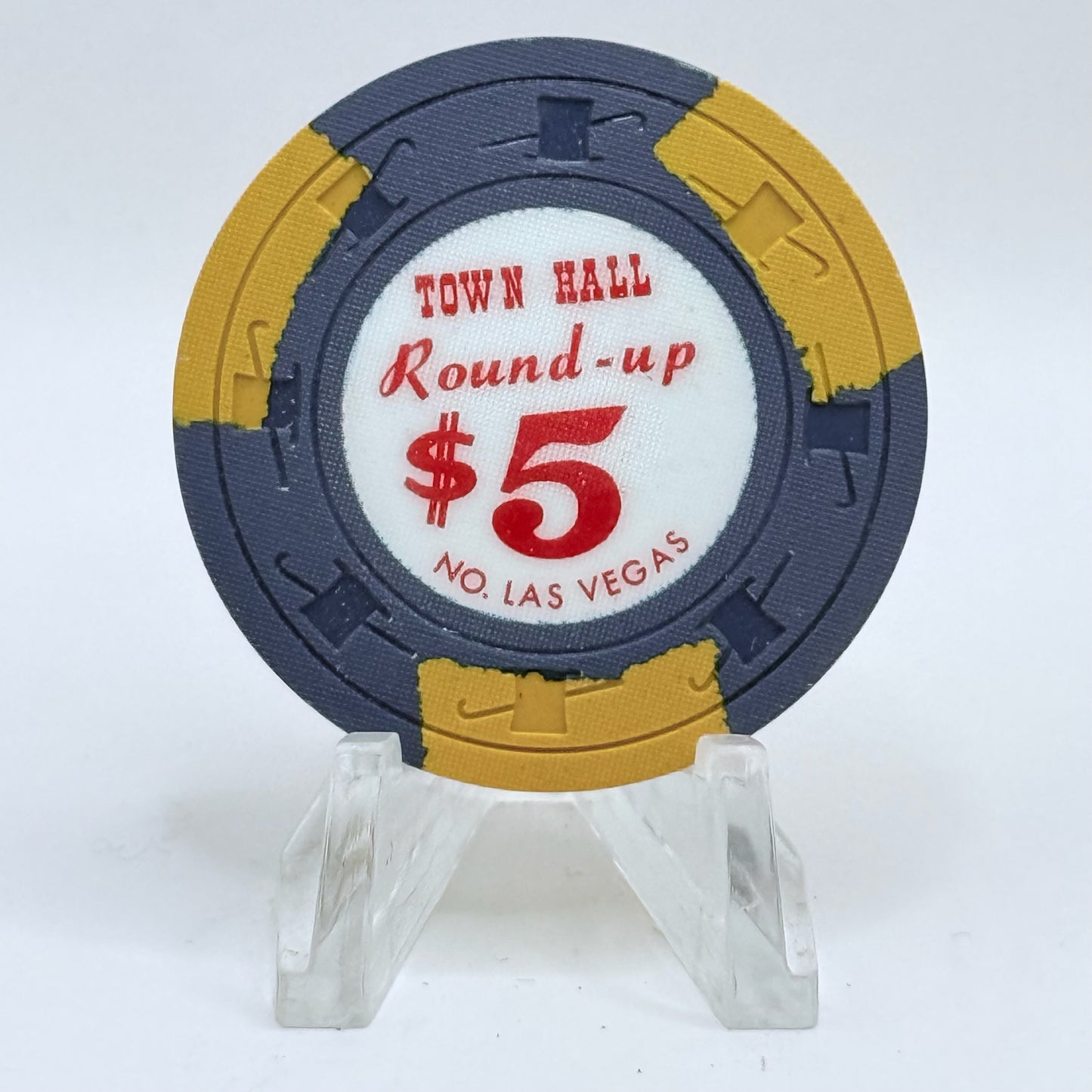 Town Hall Round-Up N. Las Vegas Nevada 1962 $5 Casino Chip N7857