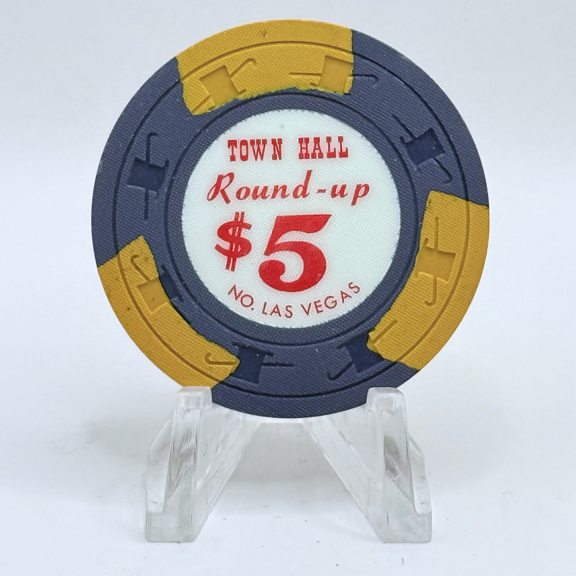 Town Hall Round-Up N. Las Vegas Nevada 1962 $5 Casino Chip N7857