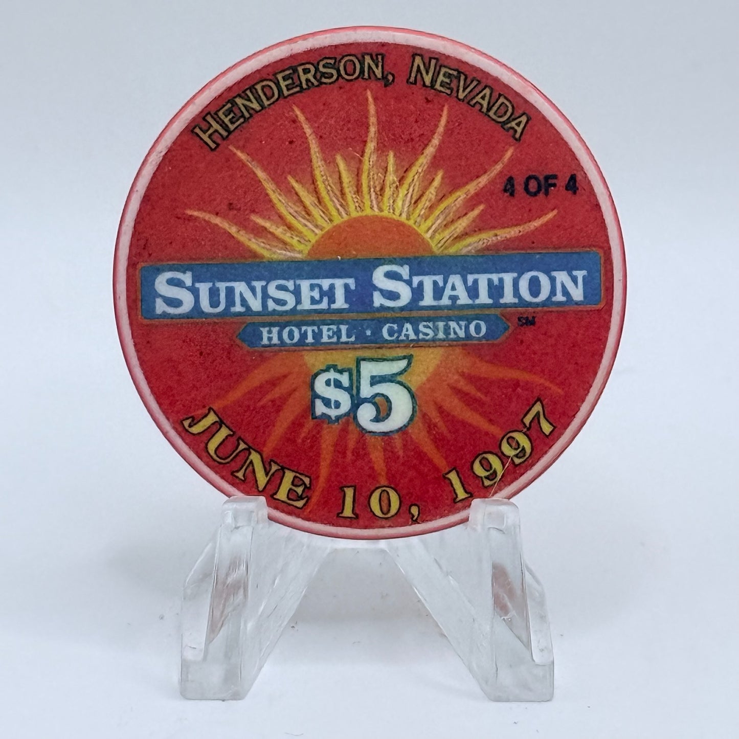 Sunset Station Henderson Nevada 1998 'Blackjack Clubs' LE $5 Casino Chip V3479